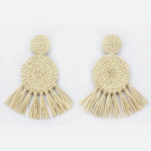 straw beige pendants