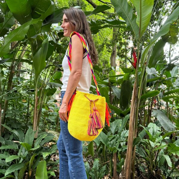 Yellow wayuu bag crochet. Handmade Large Wayuu bag, Colombian mochila wayuu. - Image 4